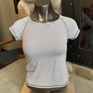 striped tee shirt girls